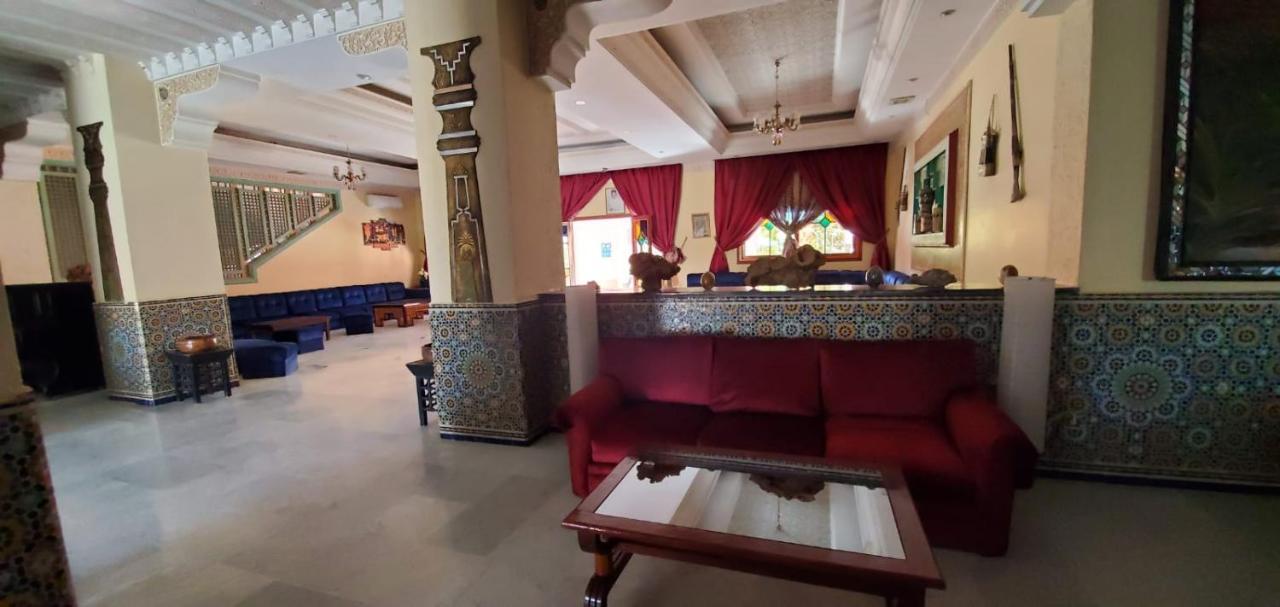 Hotel Farah Al Janoub Warzazát Exteriér fotografie